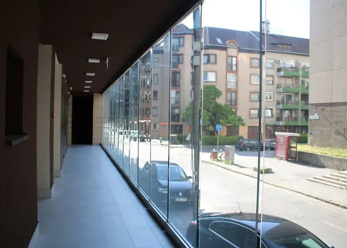 Corvin Holiday Apartments Hotel